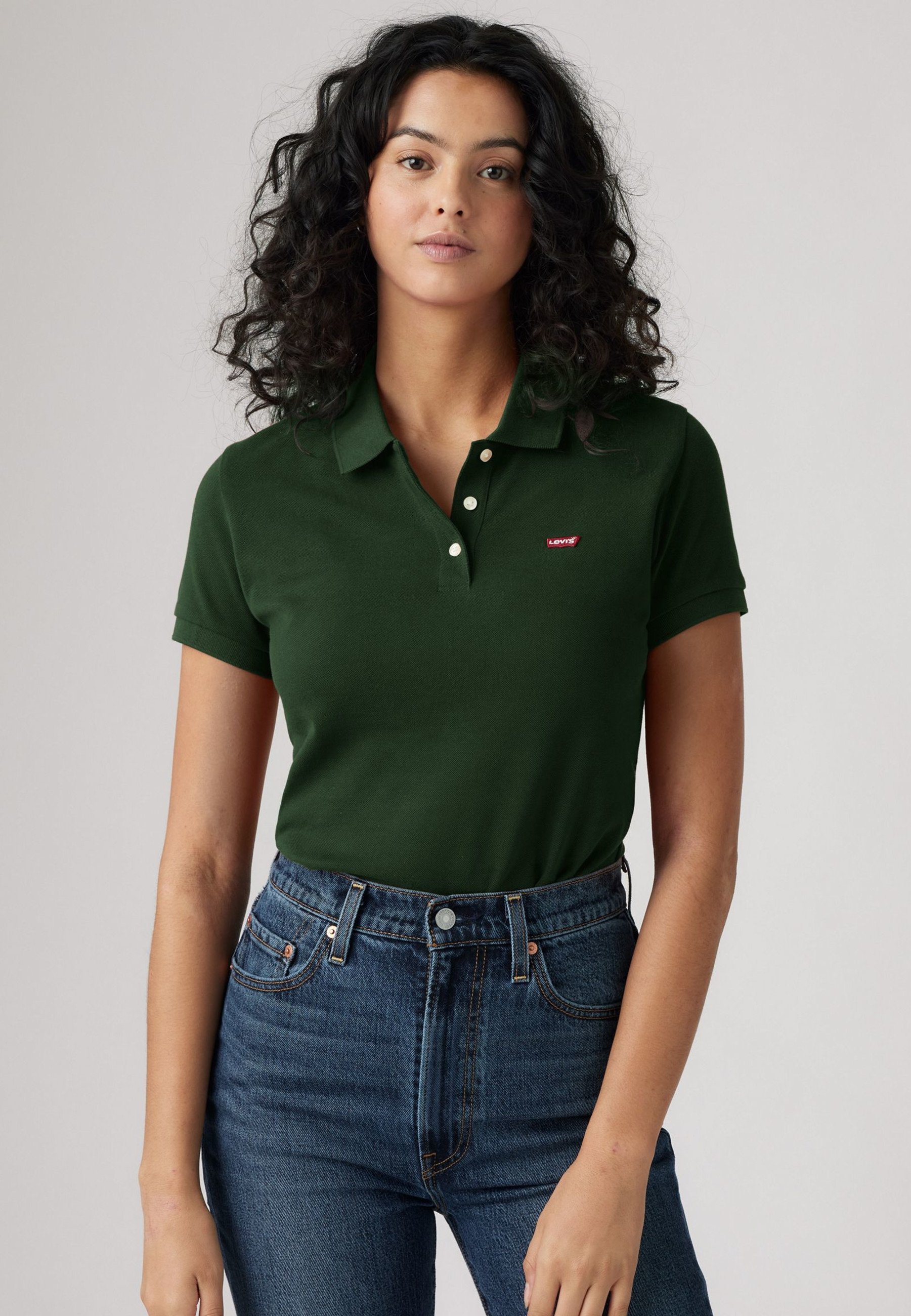 Levi's® poloshirt - uitzicht op de bergen
