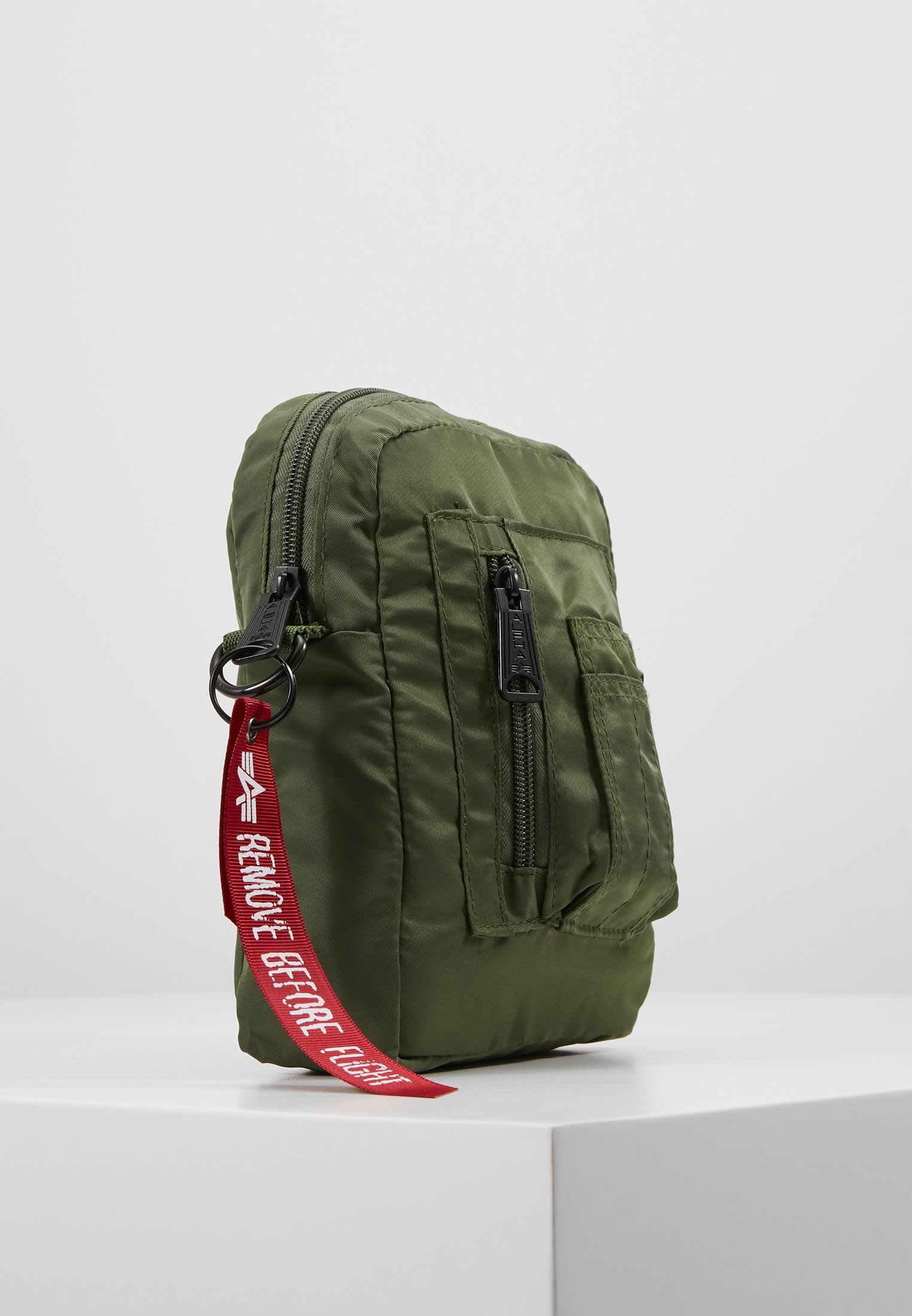Borsa a tracolla Alpha Industries CREW CARRY BAG - colore verde salvia