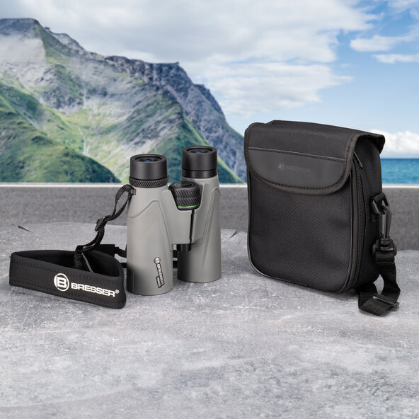 Matkakiikarit 8x42