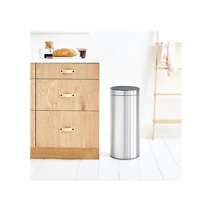 BRABANTIA Poubelle Touch Bin - 30L - Acier mat