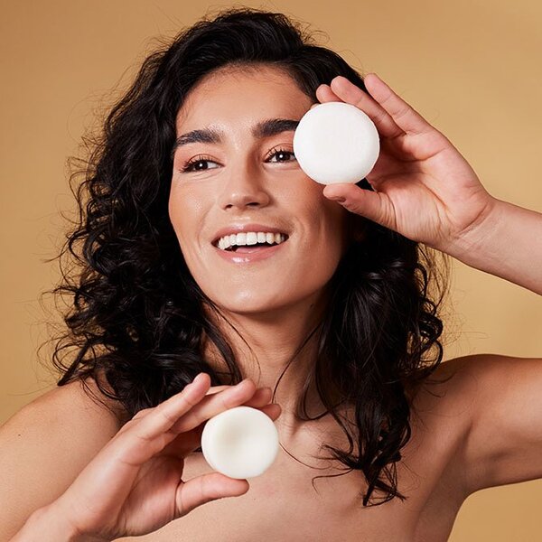 nie. osviežujúci kondicionér s príchuťou mäty piepornej 43 g
