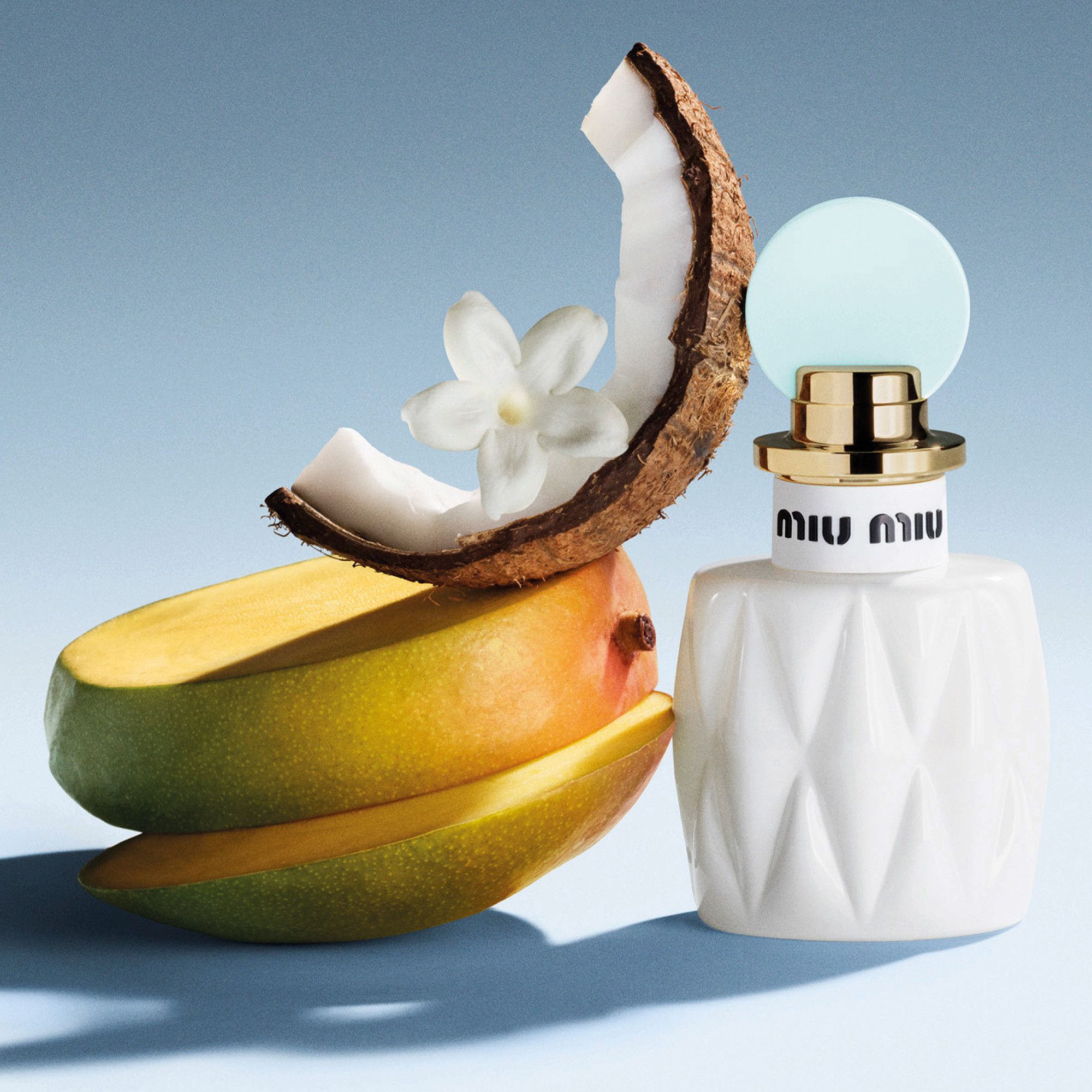 Fleur de Lait Eau de Parfum Dámske parfumy