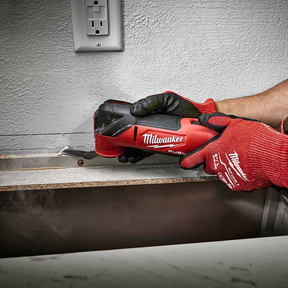 Ferramenta multifuncional oscilante sem escovas MILWAUKEE FUEL™ Skin M18FMT-0 de 18 V