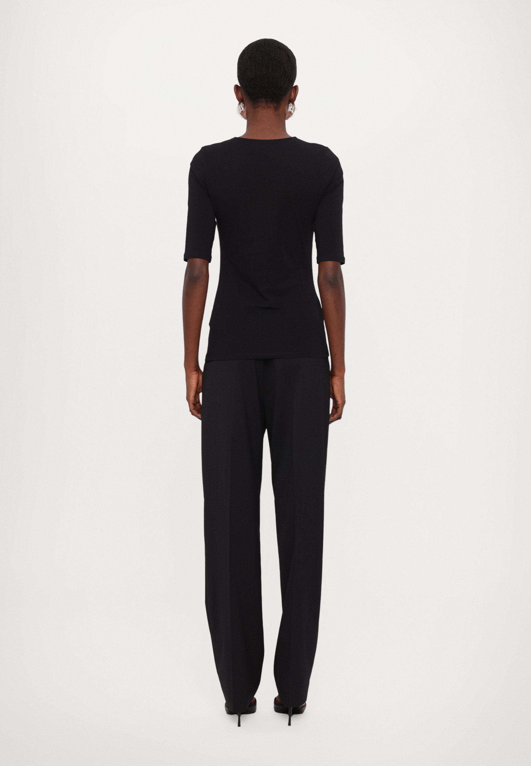 Filippa K T-shirt basic - nera