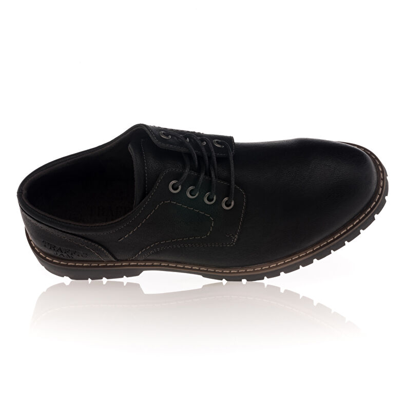 Zwarte nette herenschoenen