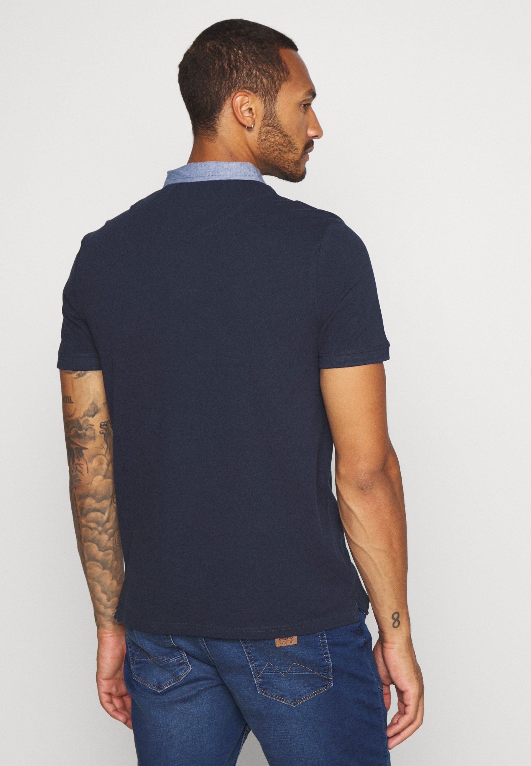 Pier One polo krekls - tumši zils