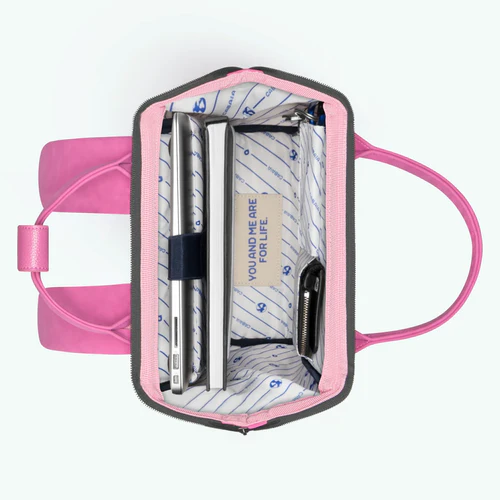 Cabaia Adventurer Kleiner Rucksack Nantes Dunkelrosa