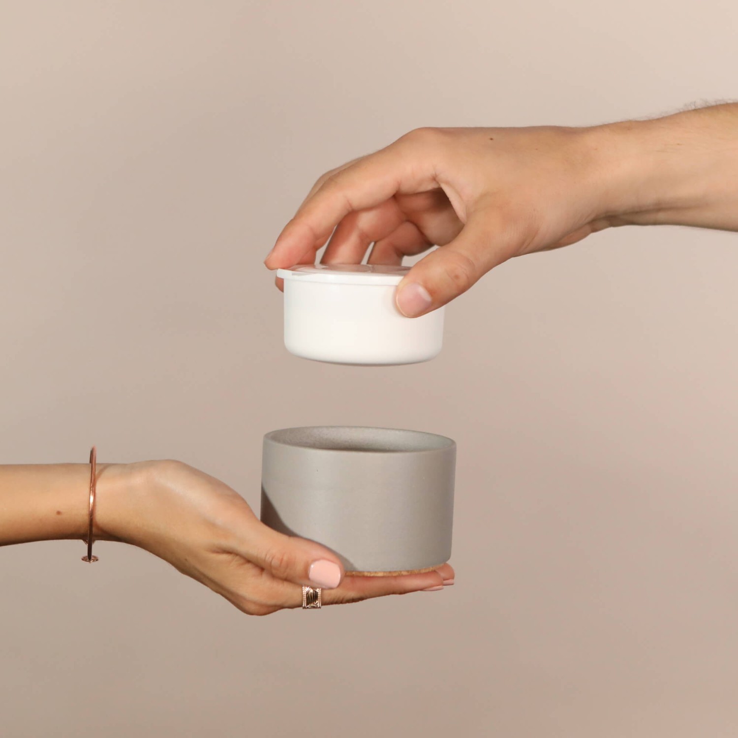 La crème libre Éco-Recharge Nettoyant Poudre seule