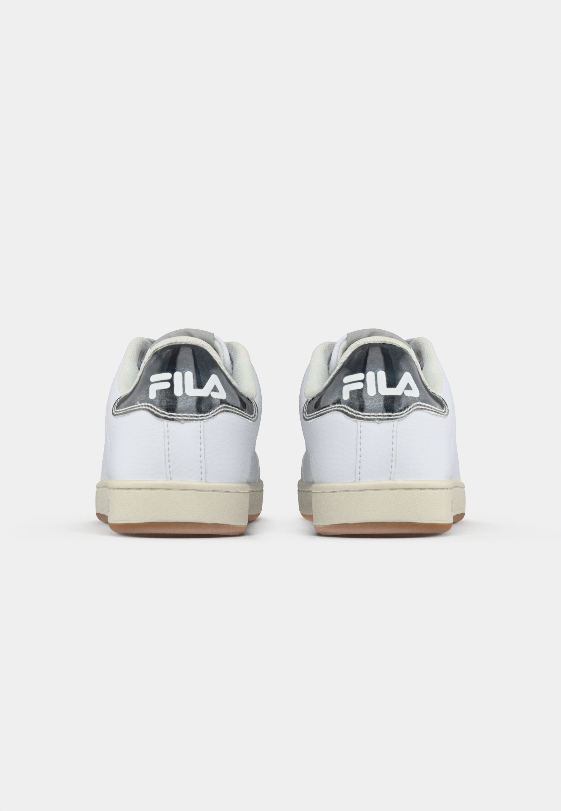 Fila COURTBAY - Sneakers - wit/zilver