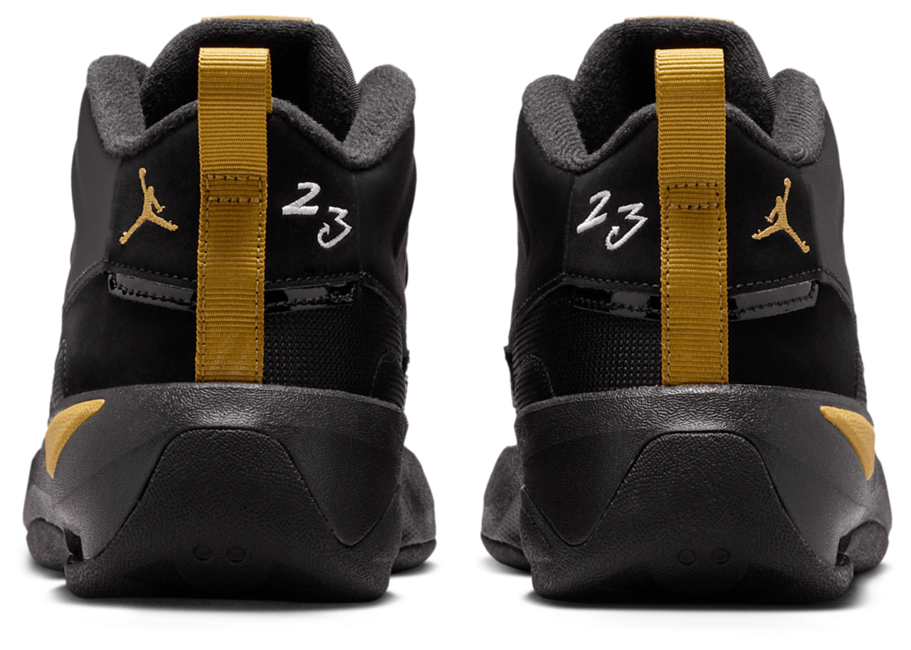 Jordan Max Aura 7