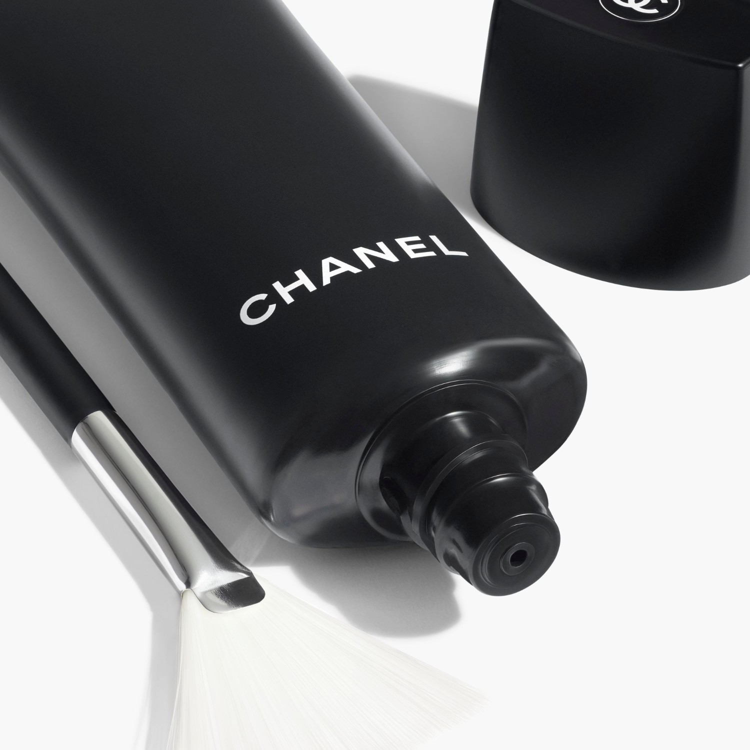 CHANEL Senėjimą stabdanti priežiūra LE LIFT RETEXTURIZING AHA PEEL CORRECTS - ŠVEITIKLIS - ATNAUJINA ODĄ - 100 ml