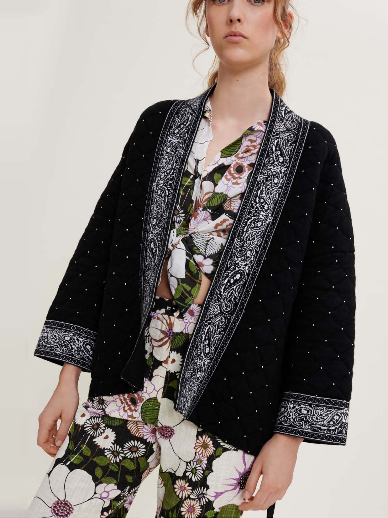 Jacquard vest met riem - Zwart