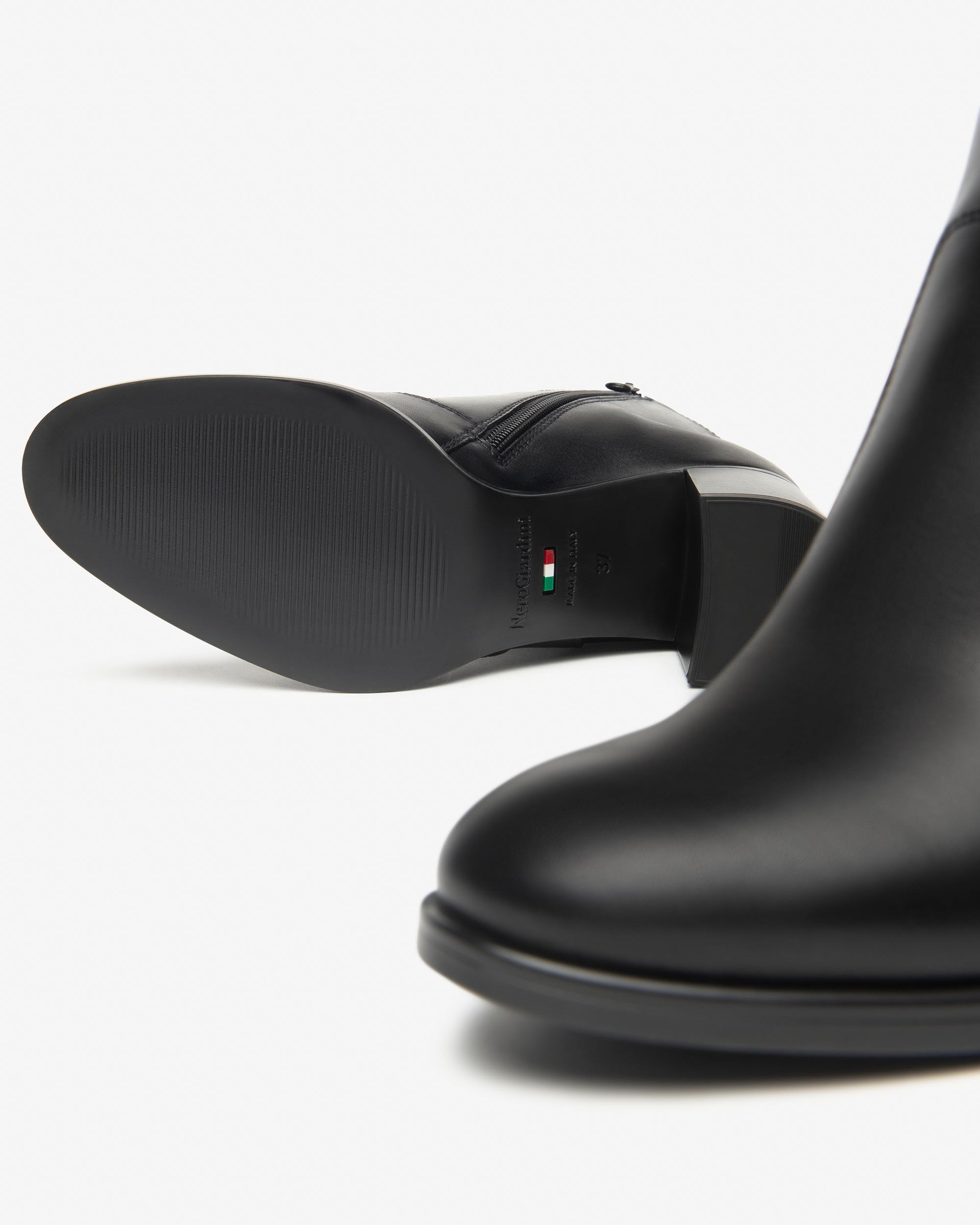  Damen-Ankle-Boots aus Leder