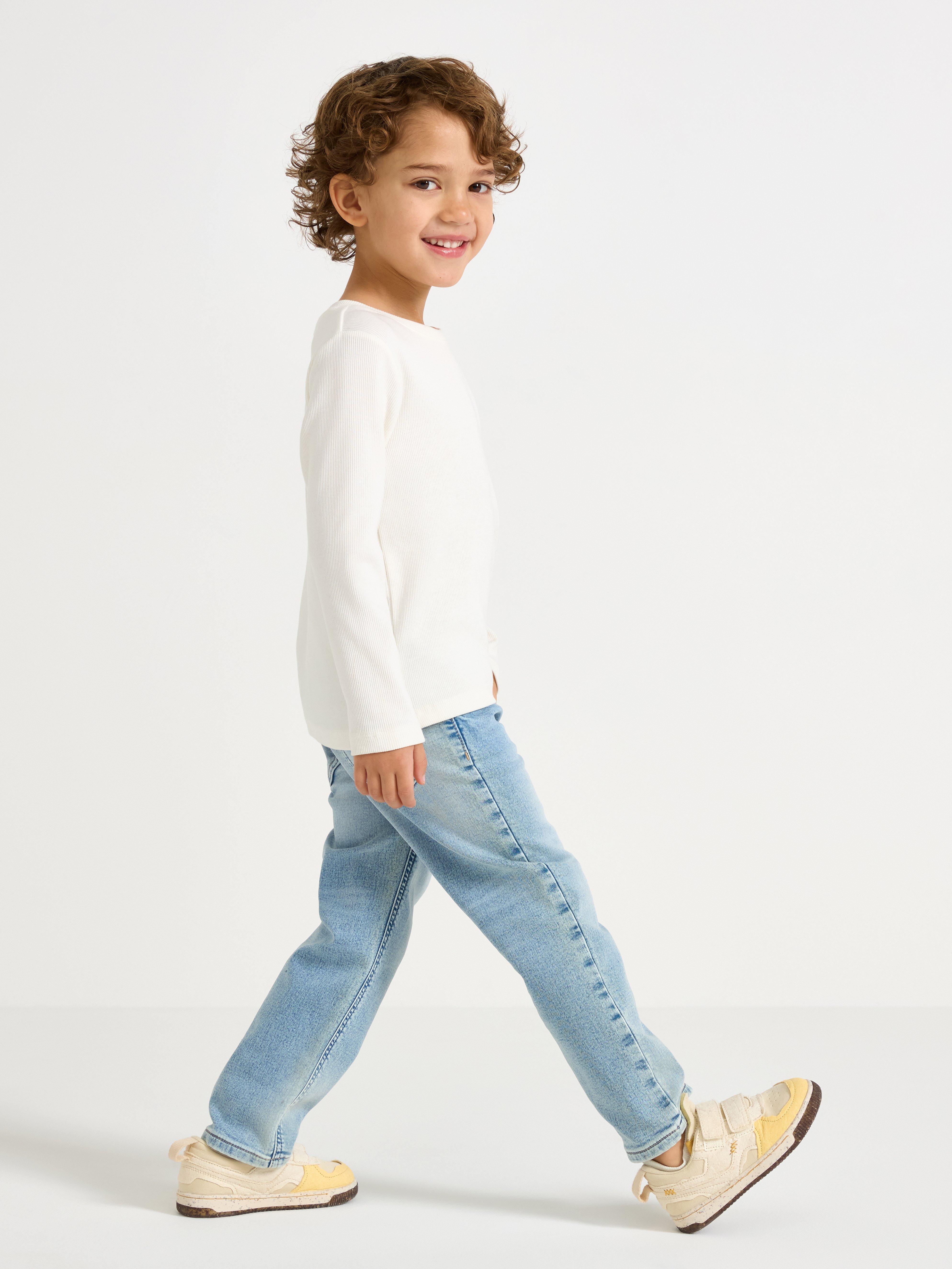 STAFFAN Jeans de pierna recta en denimtrikå Denim claro
