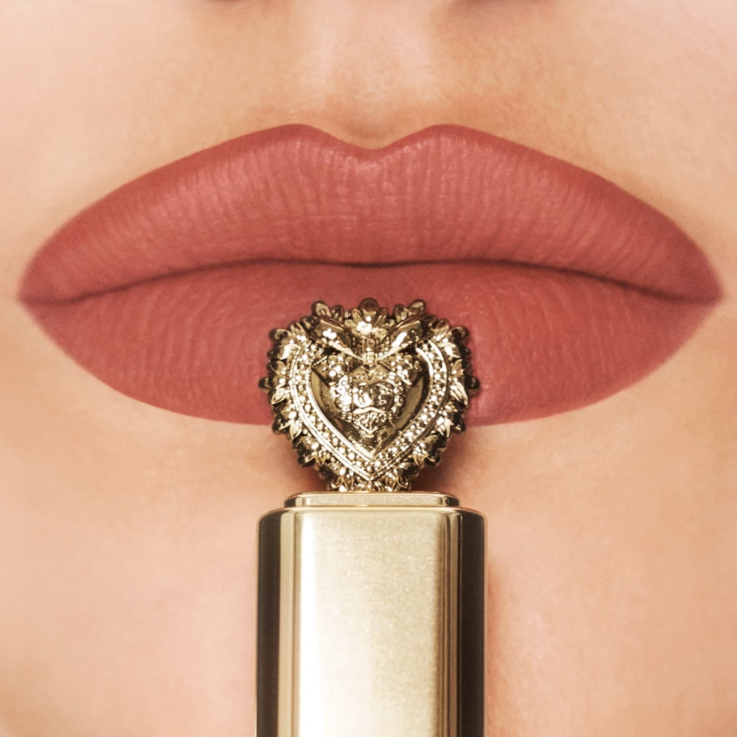 Dolce&Gabbana lūpų dažai „Devotion Lip Lac“ – 3 ml