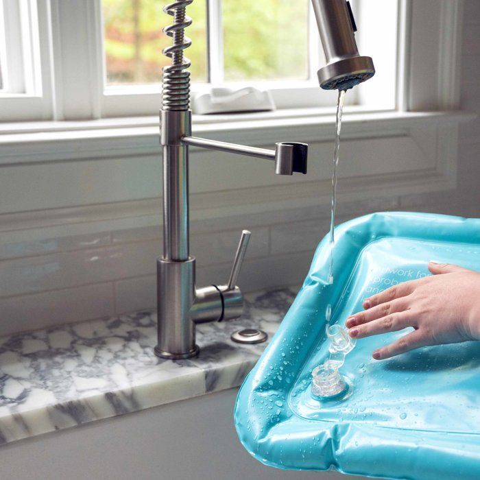 BABY EINSTEIN Tapis à eau bébé Découverte sensorielle Ocean Explorers - 0 à 36 mois