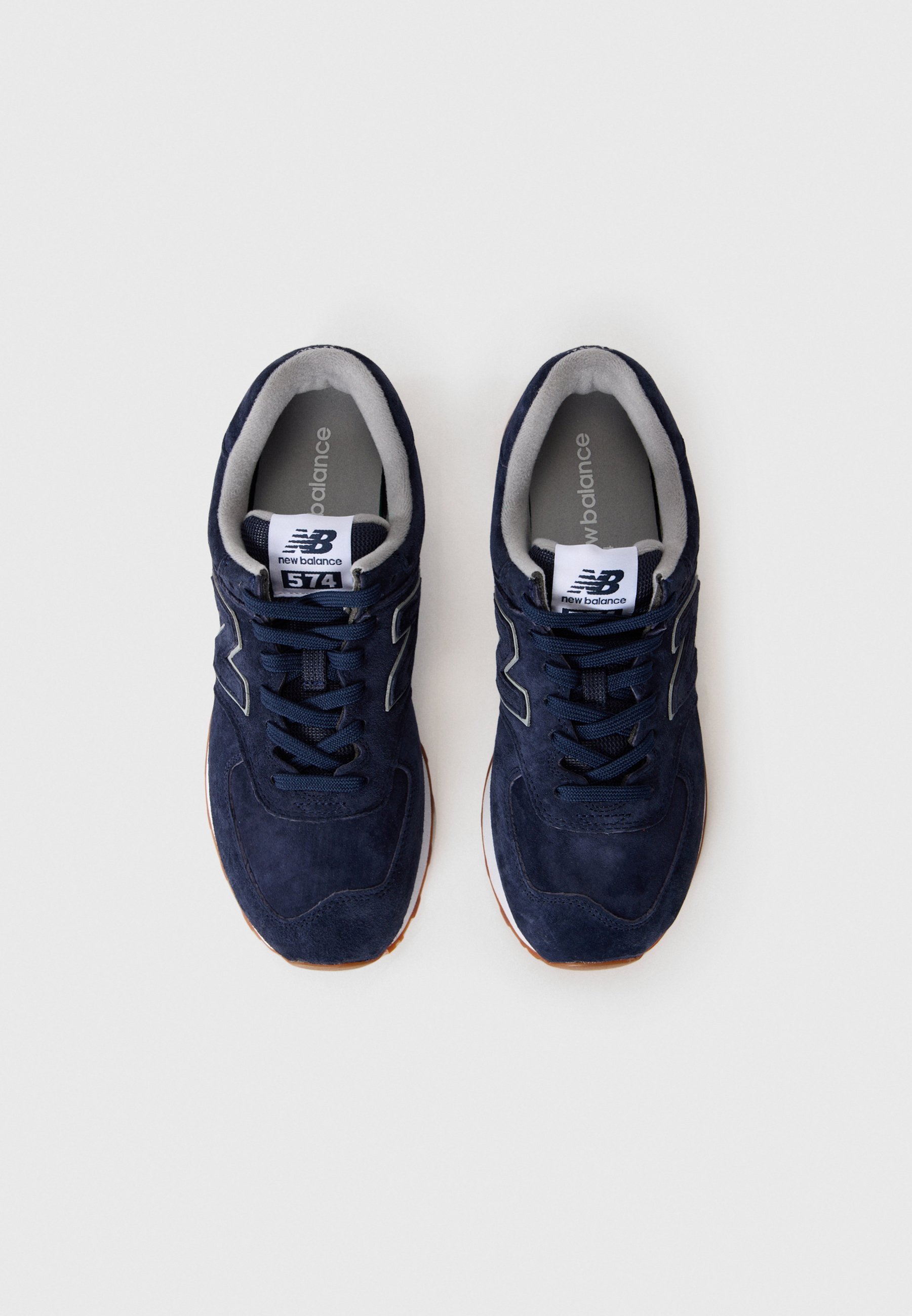 Tênis New Balance de cano baixo