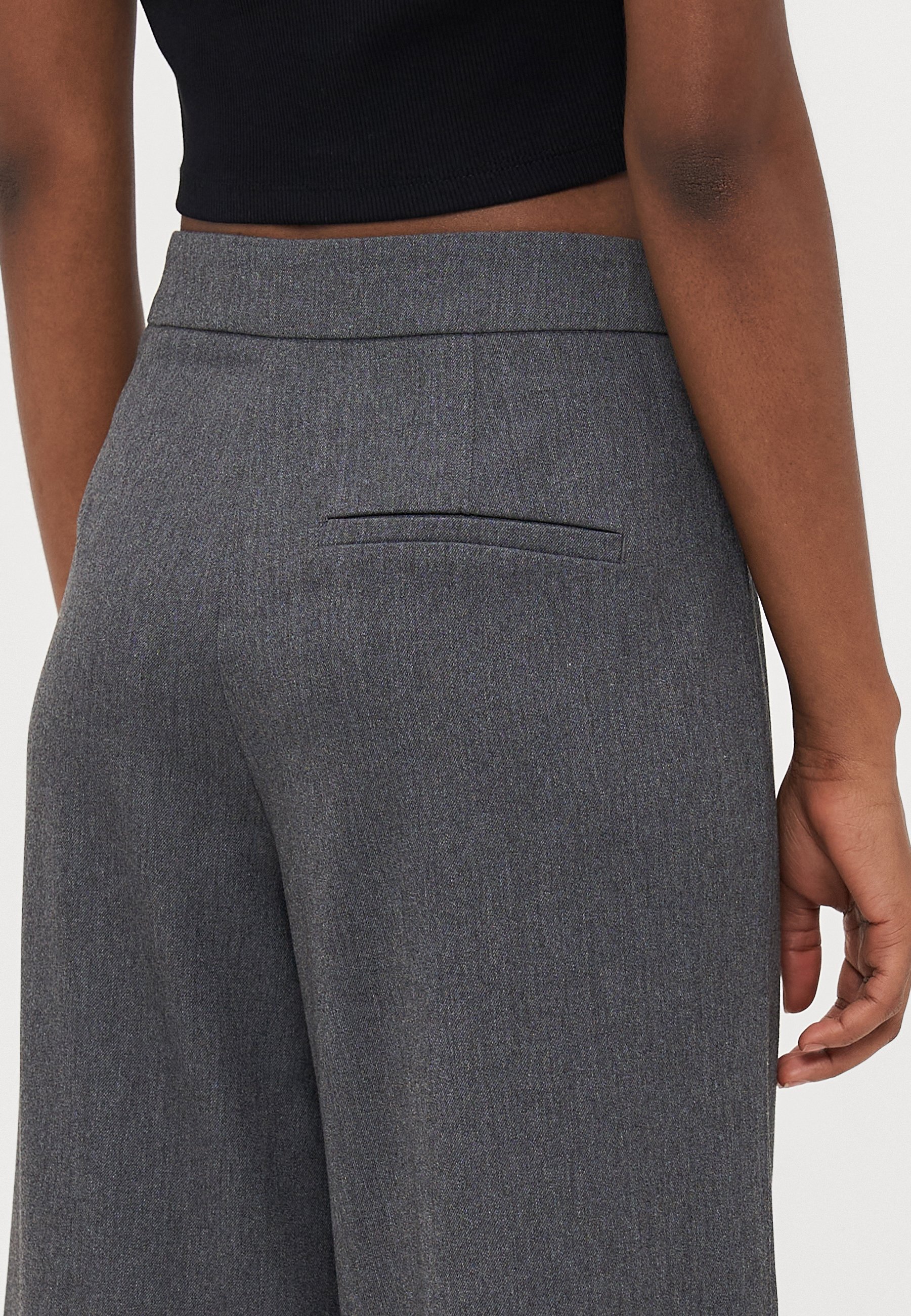 ONLY Petite ONLMIA STRAIGHT - Broek - donkergrijs gemêleerd