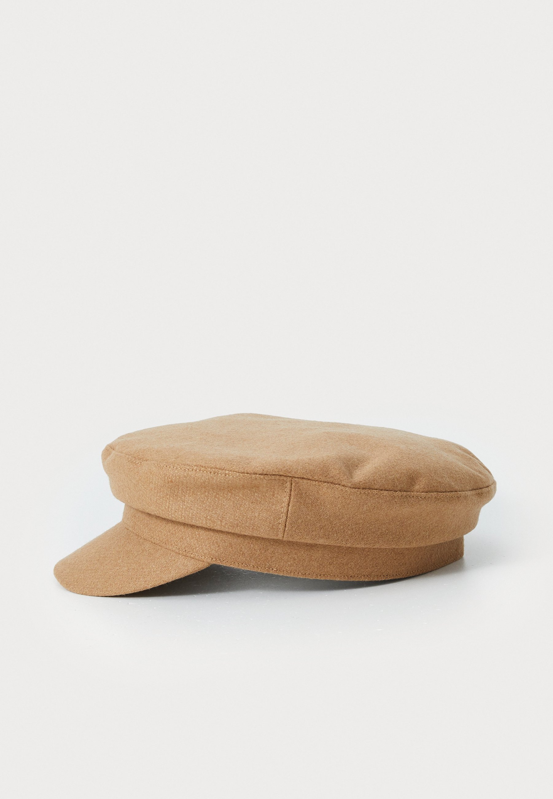 WEEKEND Bonnet MaxMara - cammello