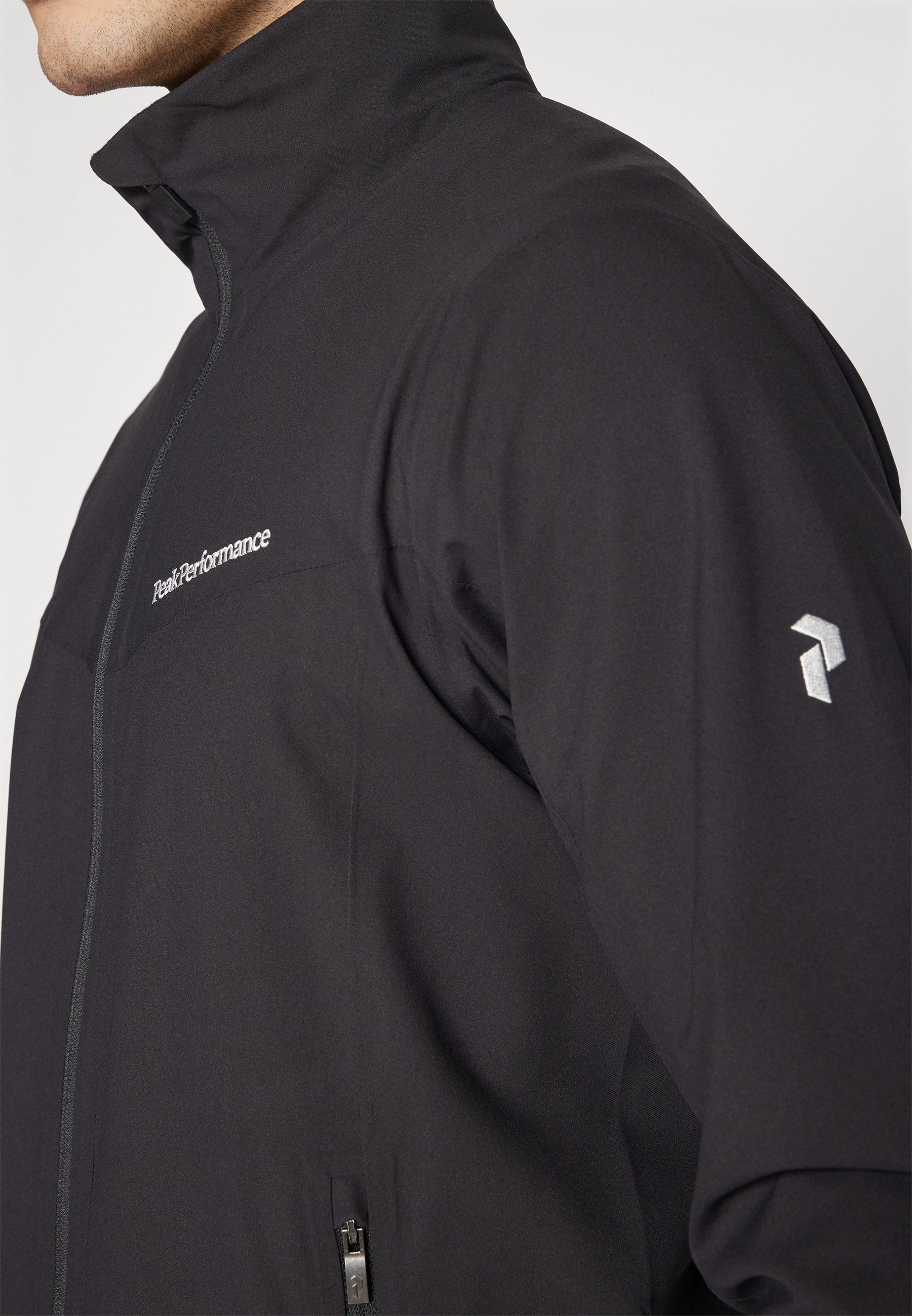 Kurtka Peak Performance 2.5L - Kurtka typu softshell - czarna