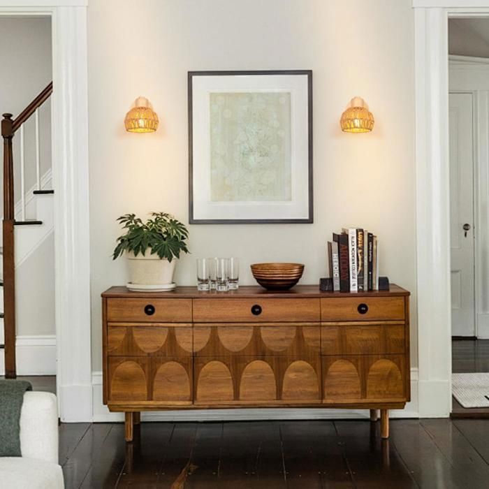 IDEGU Juego de 2 apliques de pared industriales retro para interiores, lámparas de pared ajustables de 15 cm en madera y ratán.