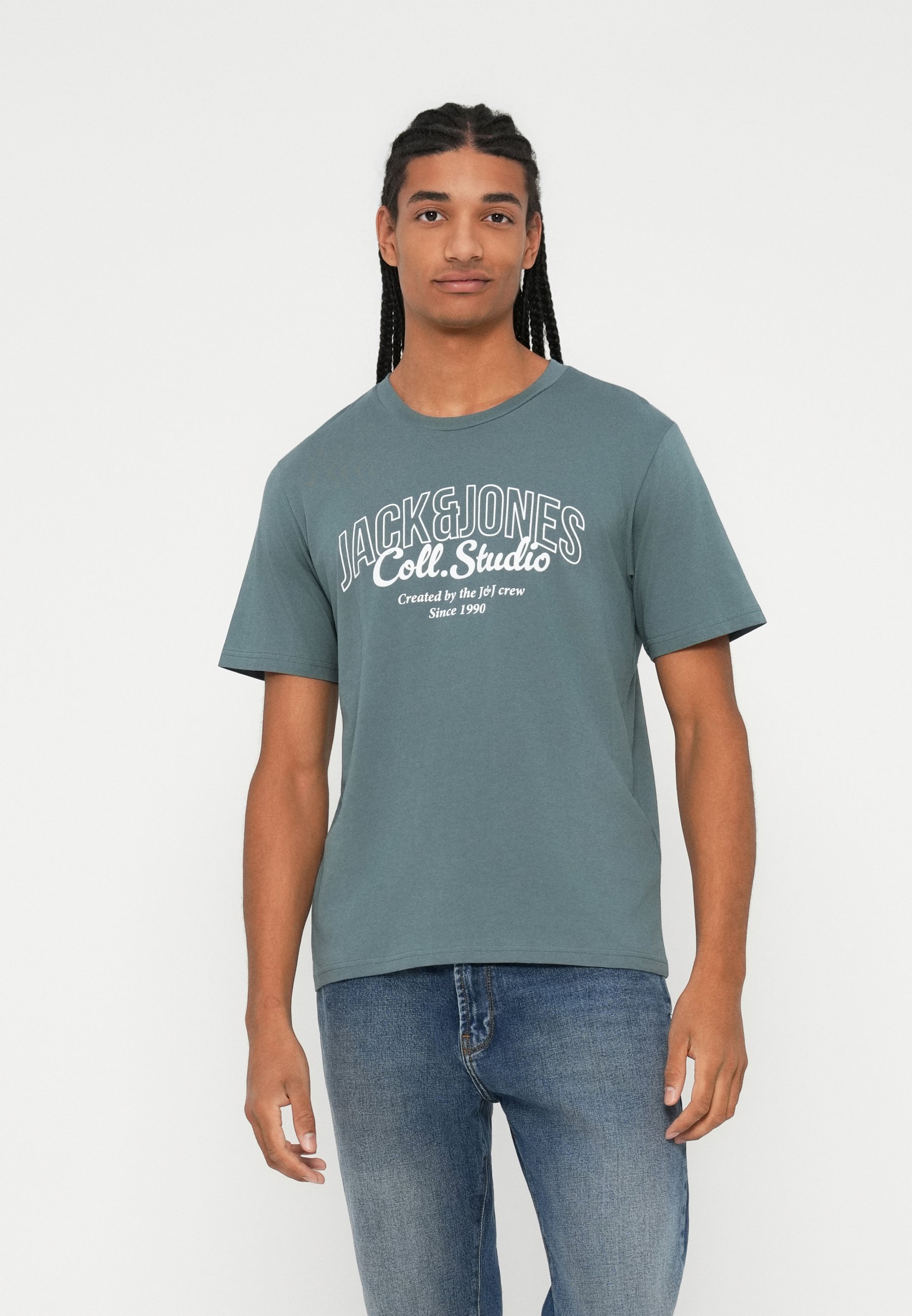 Jack & Jones JJMAKOTO TEE 5er-Pack – Bedruckte T-Shirts – Weiß/Antik/Duftbraun/Schwarz/Himmelblau