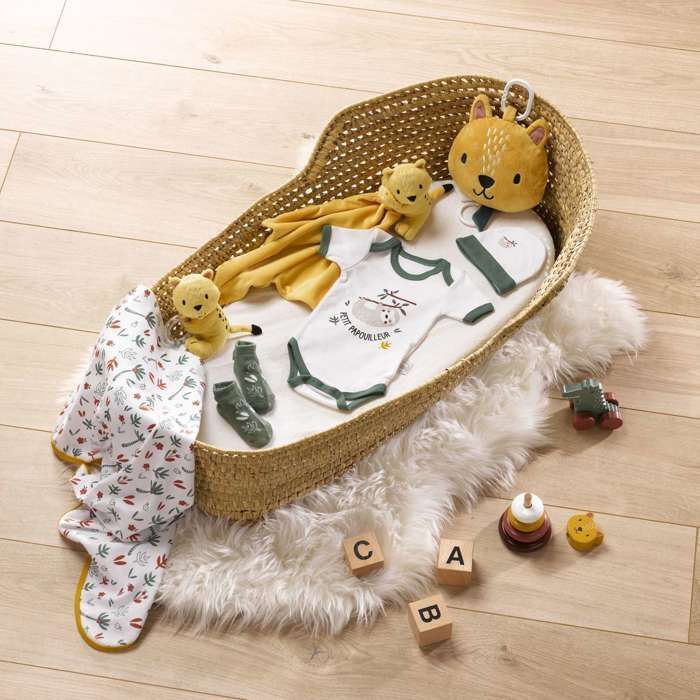Bébé Douceur - Coffret de naissance avec body, bonnet et chaussettes 0-1 mois - Petit papouilleur