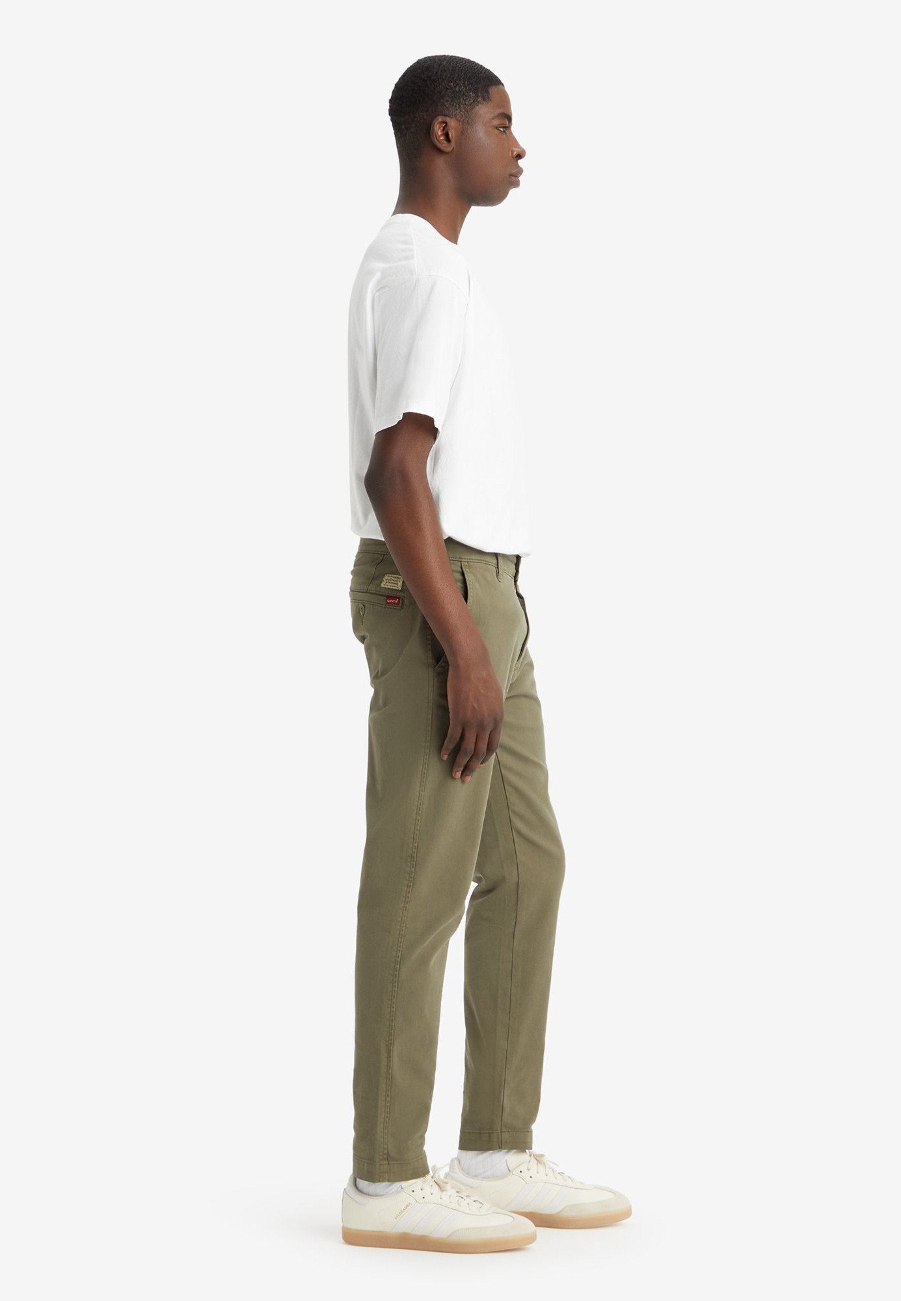 Levi's® Chino's - bunker olive shady