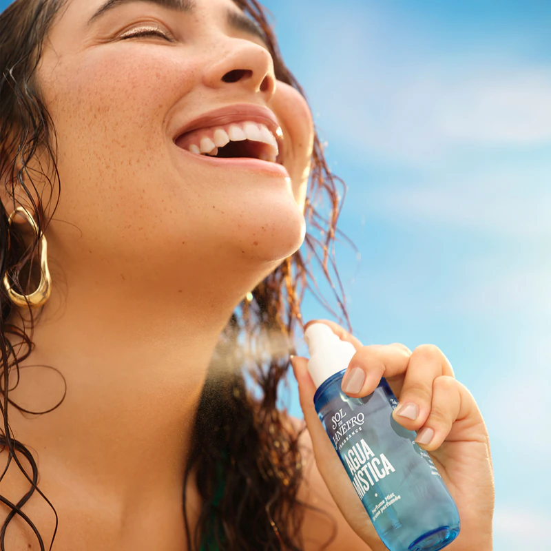 Sol de Janeiro Água Mística geparfumeerde lichaams- en haarspray