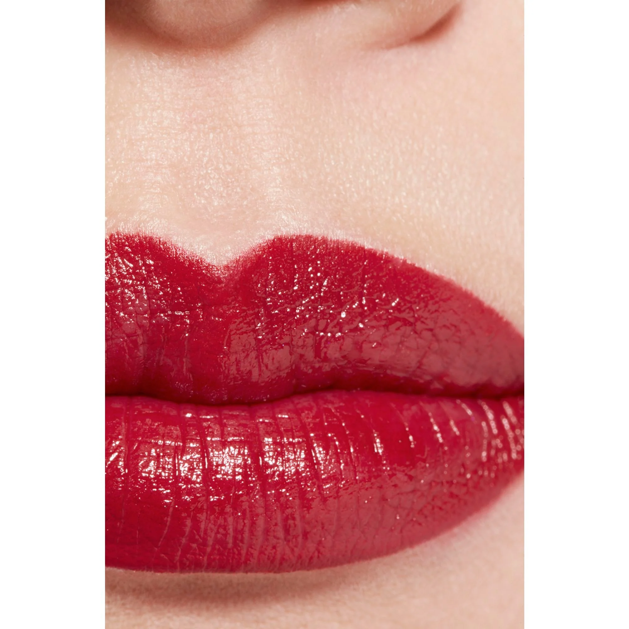 ROUGE ALLURE L'EXTRAIT - IL ROSSETTO AD ALTA INTENSITÀ - ESTRATTO DI LUCE E TRATTAMENTO - RICARICABILE