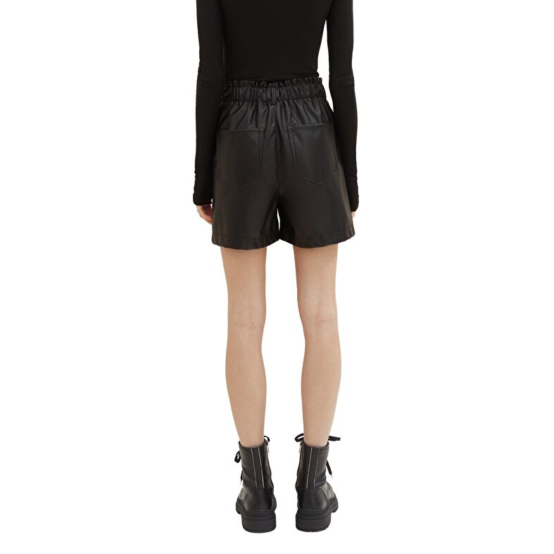 Short Femme Noir