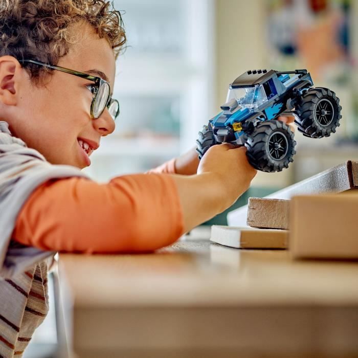 LEGO® 60402 City Μπλε Monster Truck, Παιχνίδι Φορτηγού Εκτός Δρόμου και Μινιφίγγα Οδηγού, Παιδικό Δώρο