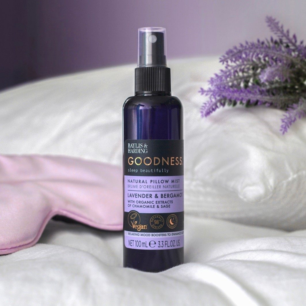 Baylis & Harding kūno purškiklis „Goodness Pillow Mist Sleep“ – 100 ml
