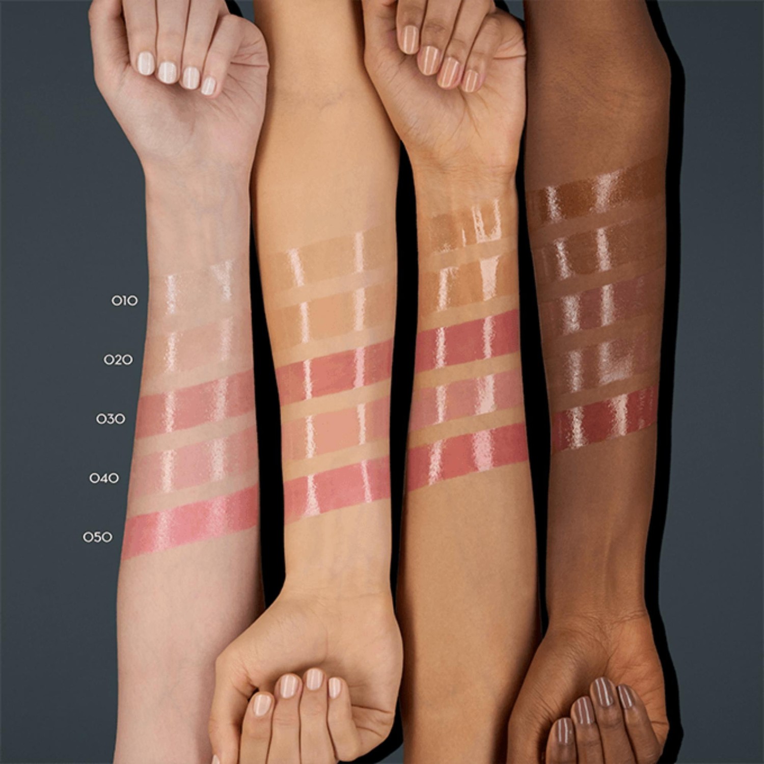Essence Better Than Fake Lips Volume Gloss 020 Dazzling Apricot