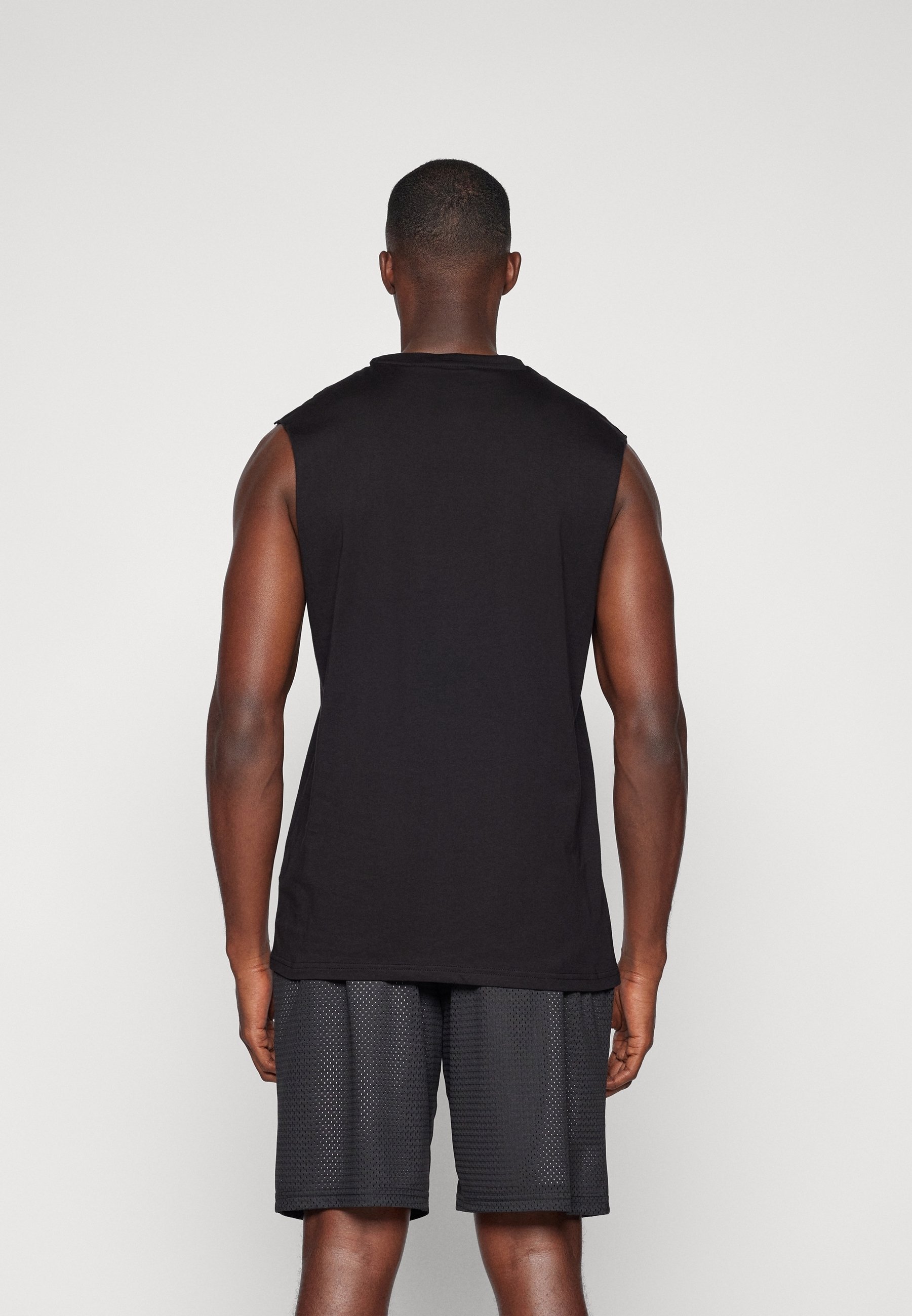 Uniforme New Era Club - preto