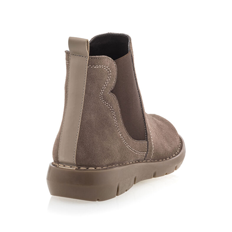 Braune Damenstiefel / Stiefeletten