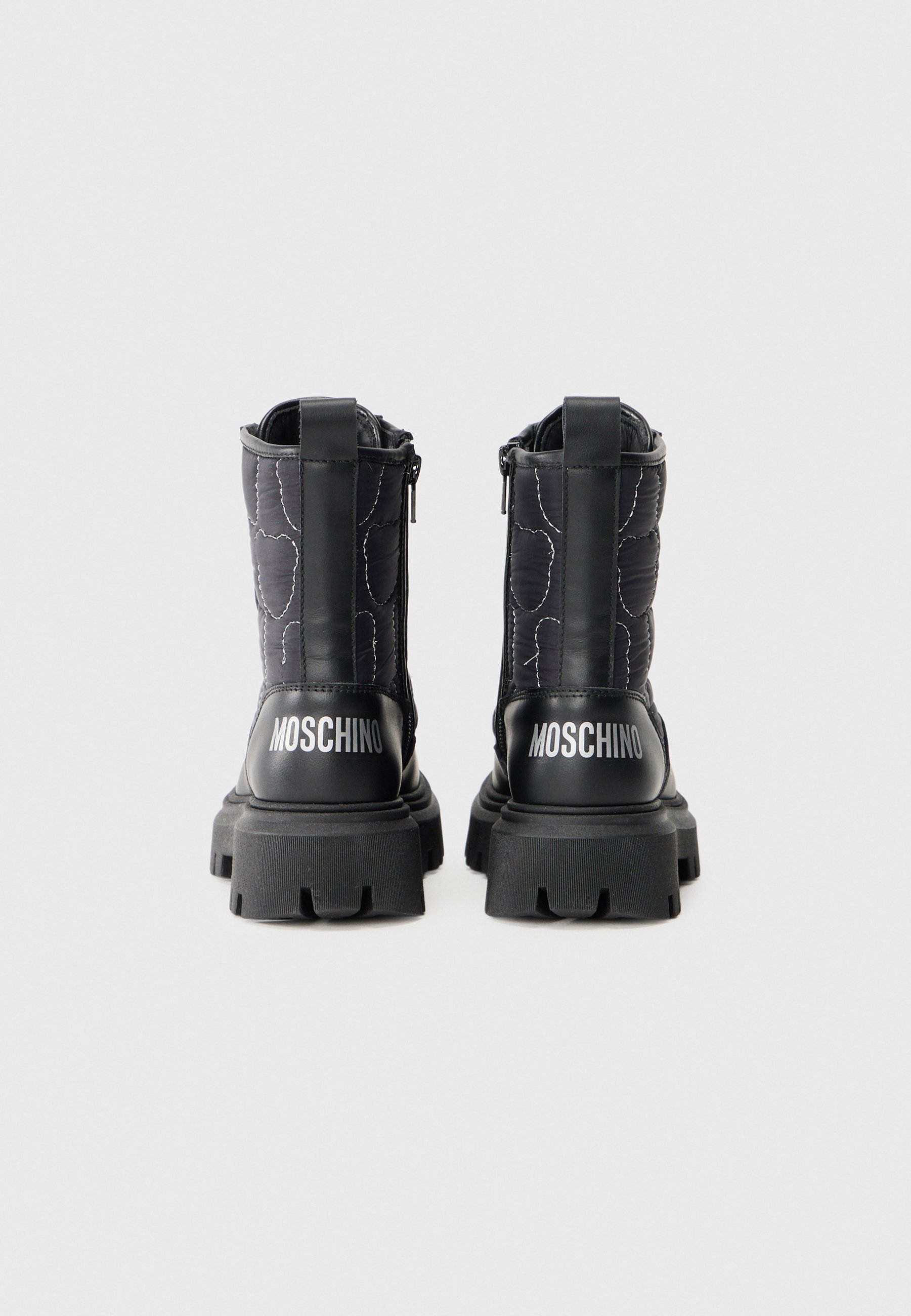 MOSCHINO UNISEX - Enkellaarsjes met vetersluiting - zwart/zilverkleurig