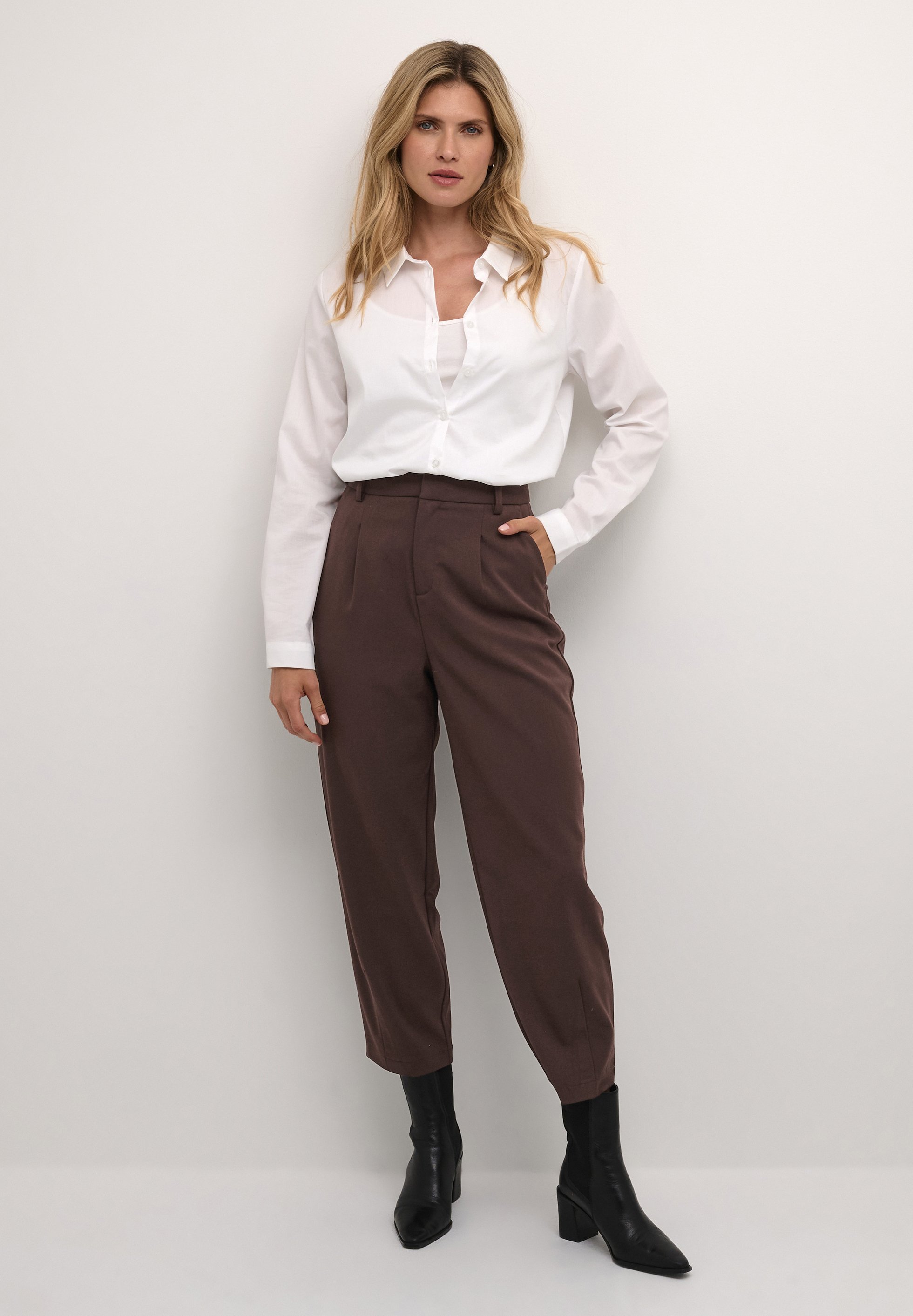 Kaffe MERLE SUITING - Broek - java