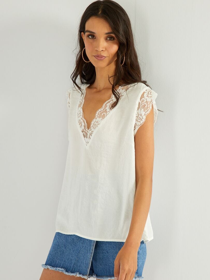 Blusa de satén con encaje - Blanca