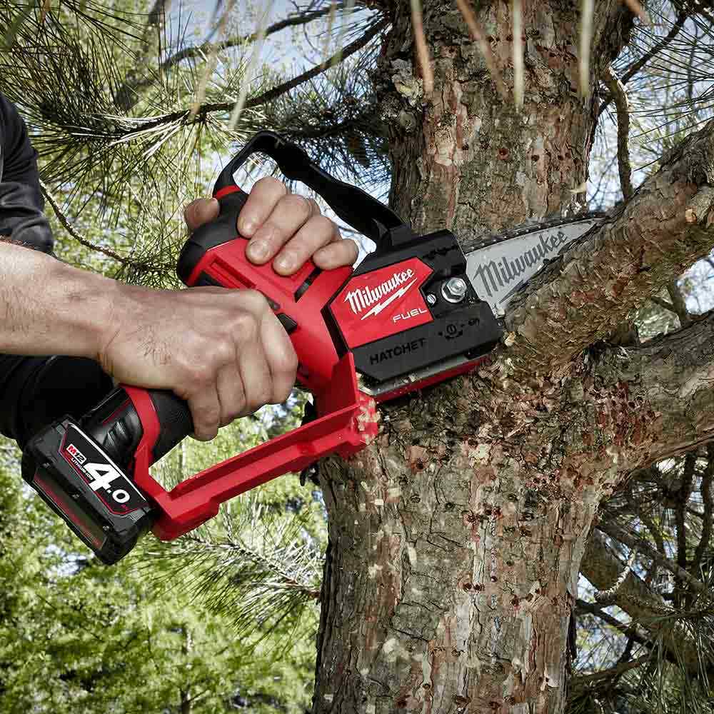 MILWAUKEE 12V FUEL™ HATCHET™ 6