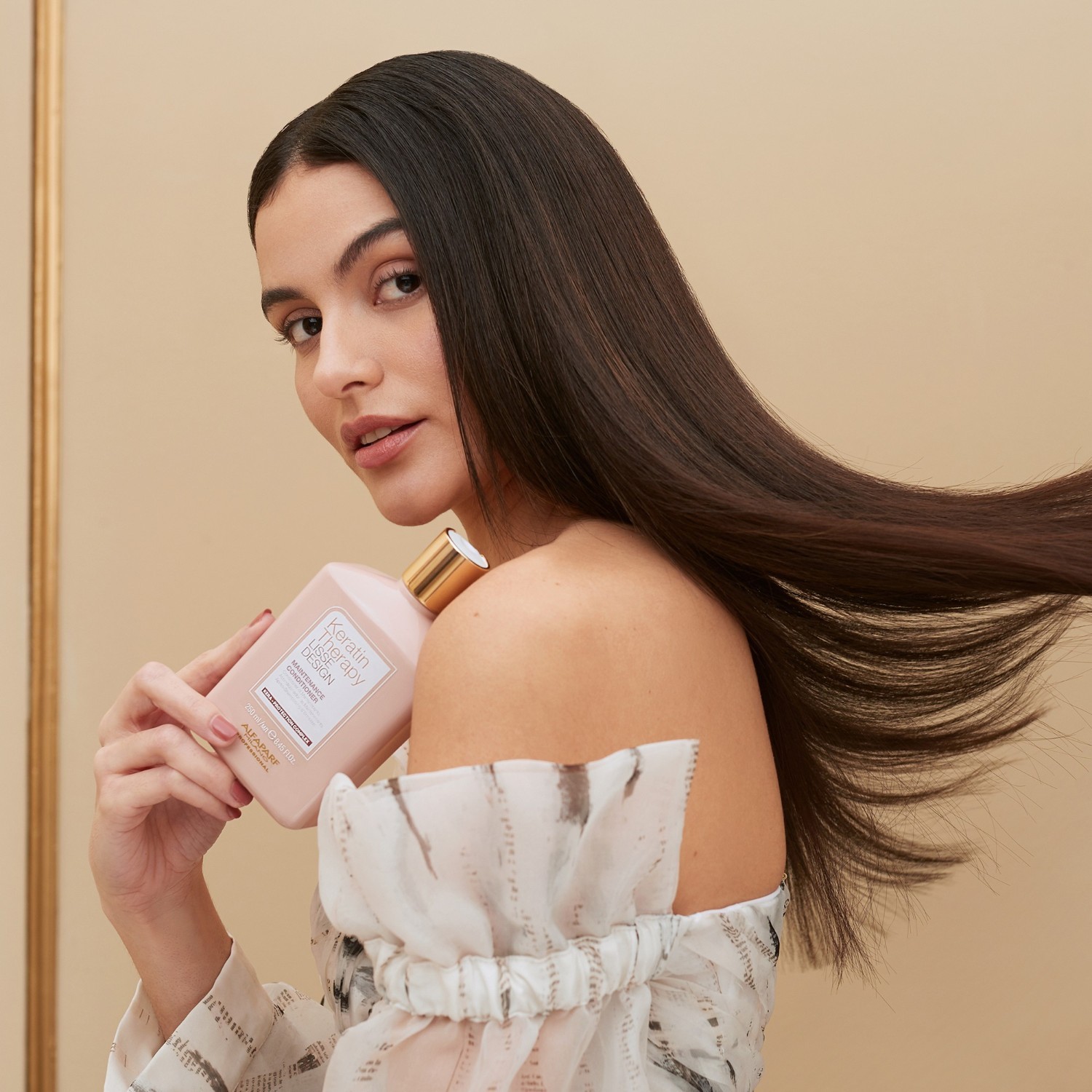 ALFAPARF MILANO Keratin Therapy kondicionieris ar jauku dizainu – 250 ml