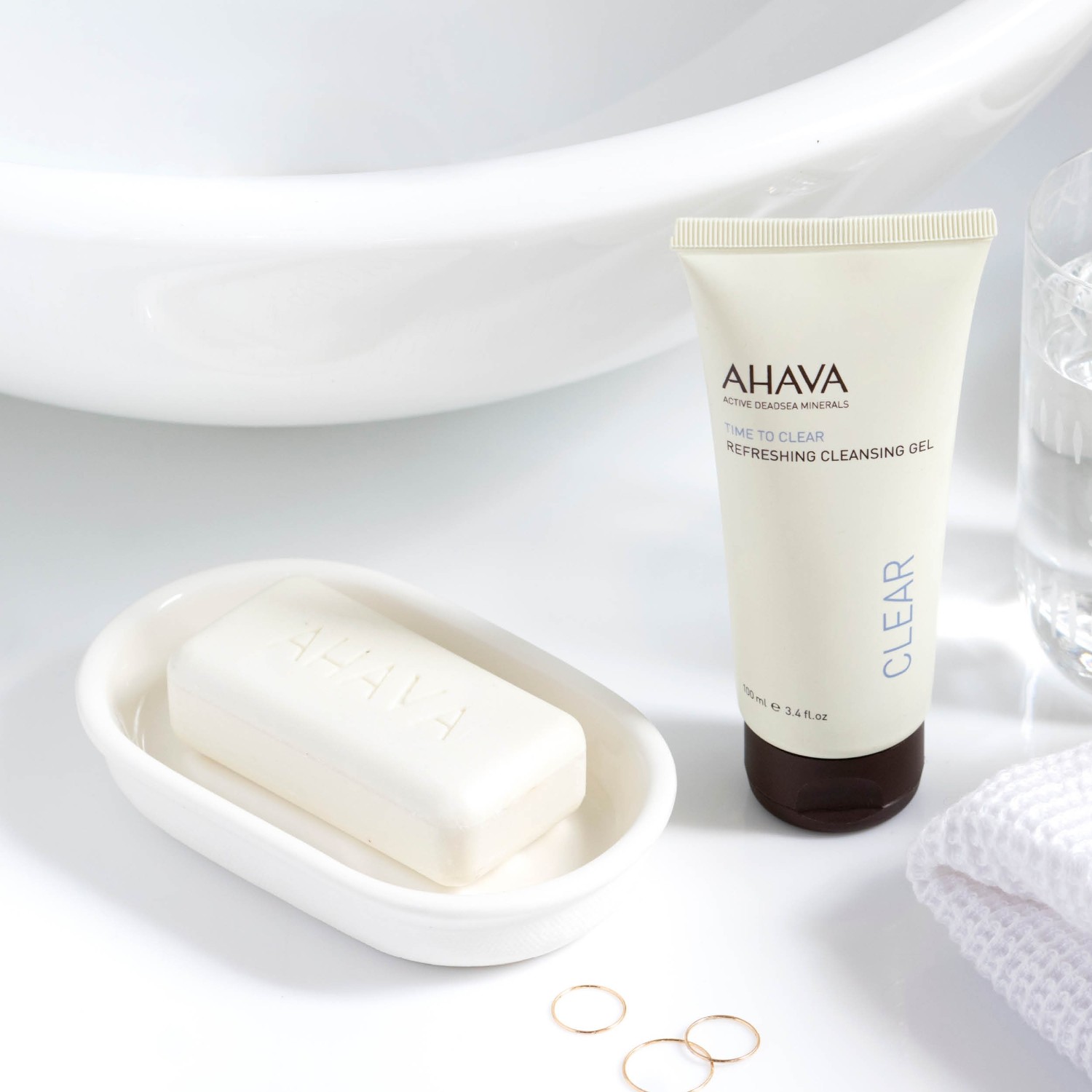 AHAVA Refreshing Cleansing Gel