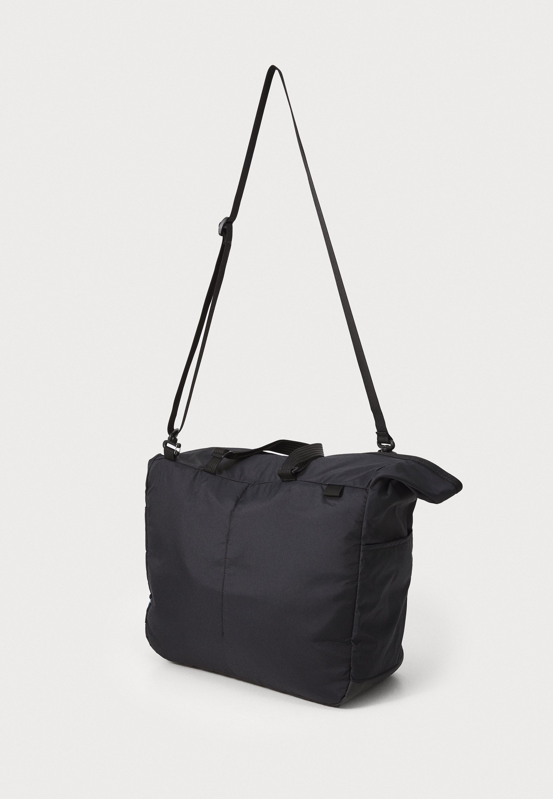 Fjällräven HIGH COAST TOTE 30 UNISEX - Cross body bag - černá
