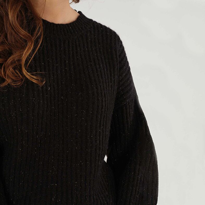  Maglione nero da donna