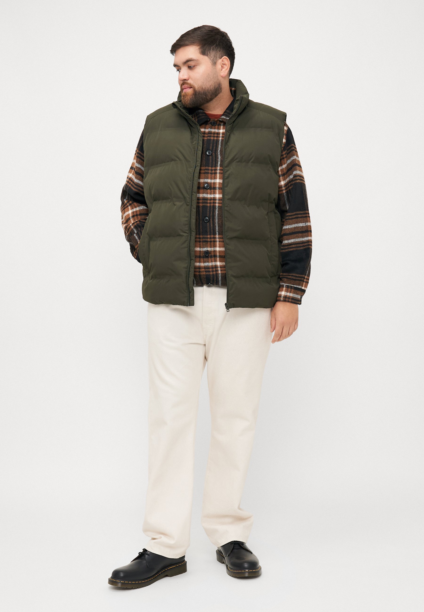 Jack & Jones JJESOHO BODYWARMER COLLAR - Gilet - resina
