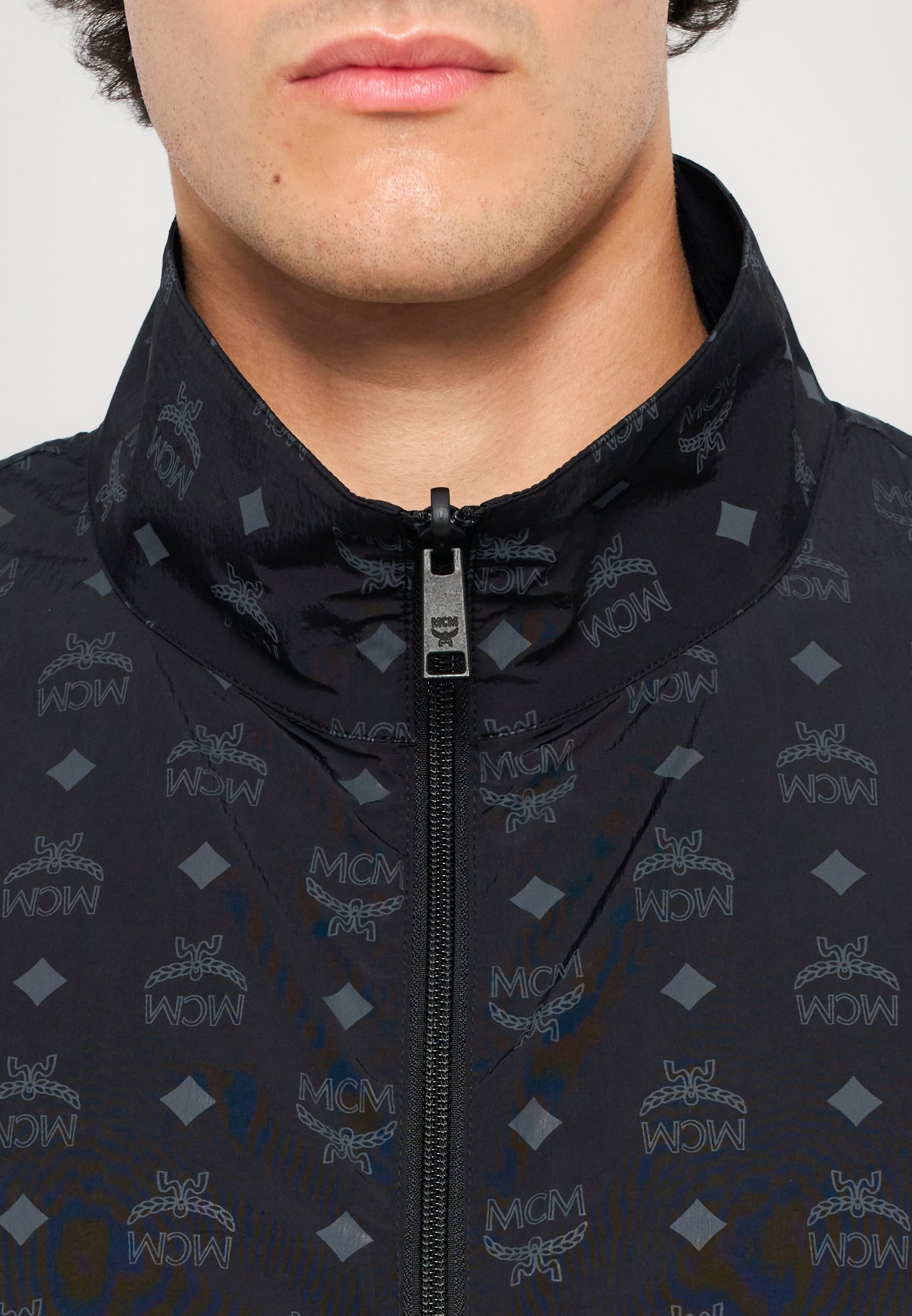 MCM WINDBREAKER - Giacca leggera - nera