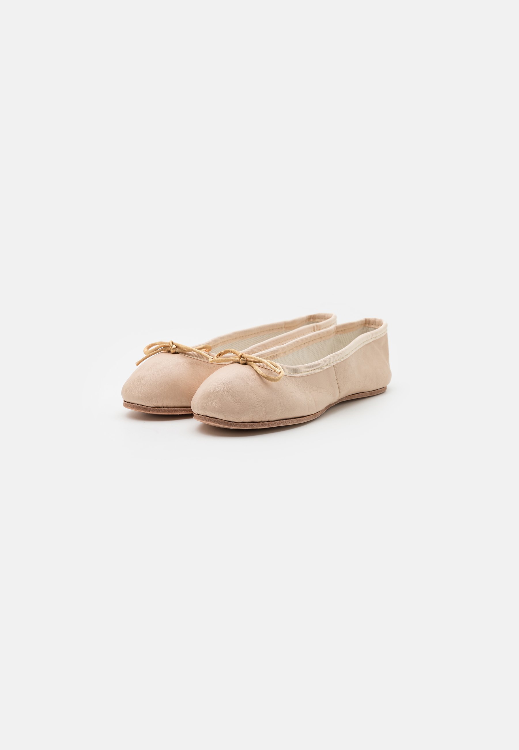 Pisamonas ballerinasko - nude