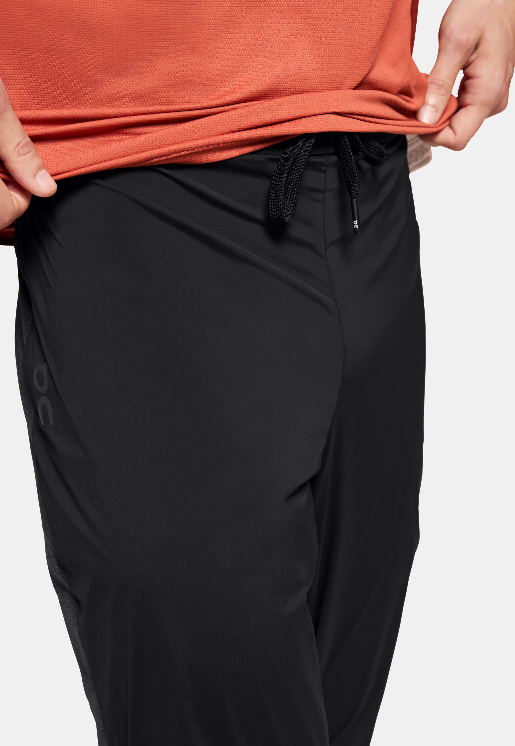 ON WEATHER - Kalhoty - black