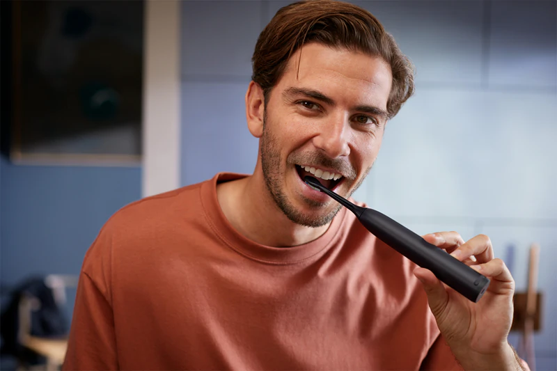 Philips Sonicare 5500 HX7111/01 sonický elektrický zubní kartáček
