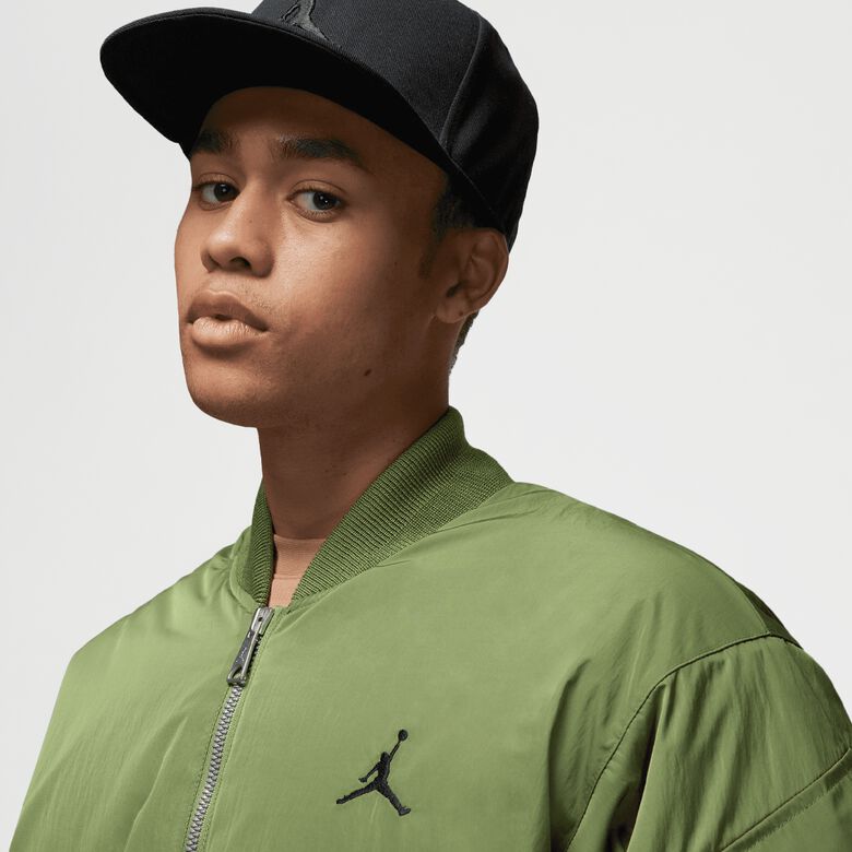 Essential Statement Eco Renegade Jacka